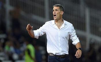 سانتوس البرازيلي يتعاقد مع الأرجنتيني فويفودا مديرا فنيا للفريق حتى 2026