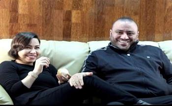 شقيق شيرين عبد الوهاب ينتقد محاميها السابق.. "أنت مصدق نفسك؟"