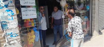 محافظة الجيزة تكثف حملاتها للتصدي لمخالفات تغيير نشاط الجراجات لأنشطة تجارية بهضبة الأهرام