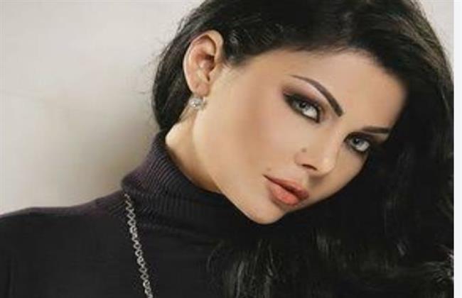 هيفاء وهبي تطرح "توأم حياتي" أولى أغنيات ألبومها الجديد