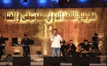 مهرجان القلعة الـ33.. فتحى سلامة ومحمود التهامي في رحلة روحانية وأحمد جمال يجسد حماسة الشباب بالمحكي