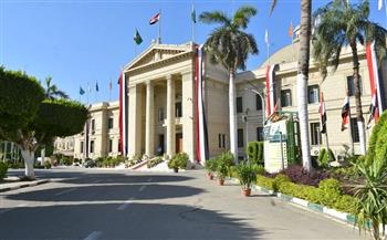د. سامى عبدالصادق يُضاعف مكافآت النشر الدولى.. «القاهرة» ضمن أفضل 500 جامعة فى تصنيف «شنغهاى»