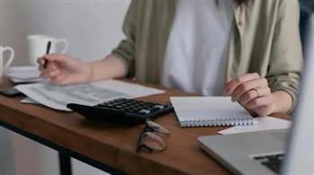 هل تشعرين بالذنب عند الاستراحة؟.. عادات تكشف هوسك بالإنتاجية المستمرة
