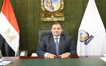 رئيس جامعة جنوب الوادي يستعرض التقرير السنوي لإنجازات العام الجامعى 2024/ 2025