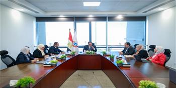 وزير الصحة يناقش مستجدات ملف تكليف أعضاء المهن الصحية ويبحث آليات توزيعهم على المنشآت