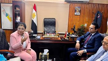 وكيل «صحة سوهاج» يستقبل نائب وزير الصحة لشئون السكان في ثاني أيام زيارتها للمحافظة 