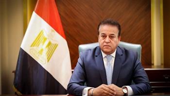 وزير الصحة والسكان يتلقى التقرير السنوي لقطاع الطب العلاجي ويؤكد استمرار مسيرة التطوير