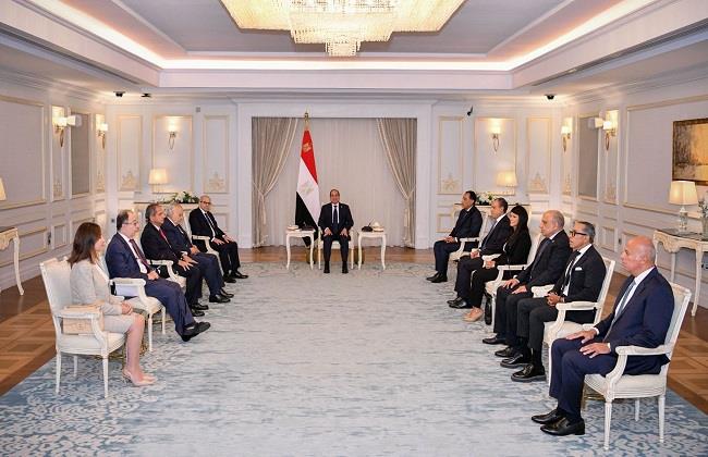 الرئيس السيسي يشيد بالخطوات الإيجابية التي اتخذتها الحكومة اللبنانية لإعادة انتظام مؤسساتها