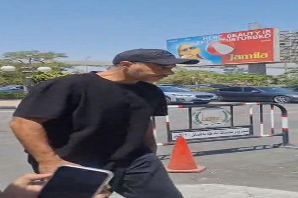 نجوم الفن يودعون المنتج طارق صيام من مسجد الشرطة بالشيخ زايد 