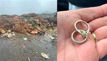 رومانسية وسط 18 طنًا من النفايات.. زوج يخوض مغامرة للعثور على خاتمي زفاف