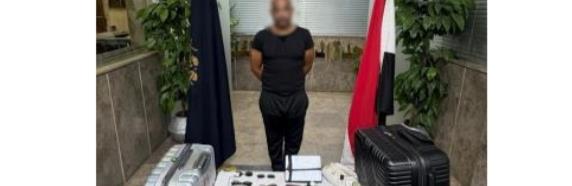  ضبط سائق تطبيق نقل ذكي لسرقته حقائب بداخلها مشغولات ذهبية في التجمع