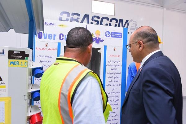 وزير العمل يتفقد تدريب 50 عاملاً على السلامة المهنية في موقع مترو النحاس بالإسكندرية 
