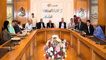 غرفة القاهرة التجارية تعلن حالة طوارئ للتحضير لمعرض أهلاً مدارس الرئيسي بالقاهرة  