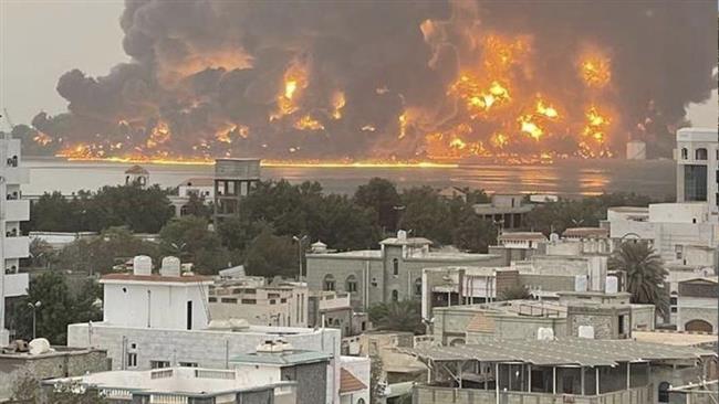 إسرائيل تشن هجومًا على العاصمة اليمنية أثناء خطاب لزعيم الحوثيين
