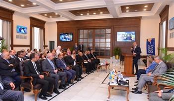 وزير القوى العاملة يستعرض بالإسكندرية ملامح قانون العمل الجديد