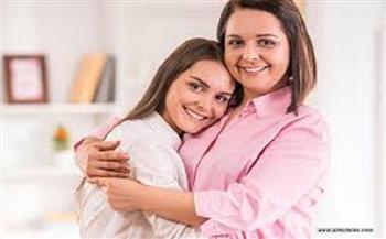 7 سمات تميز الابنة الكبرى.. منها الذكاء العاطفي