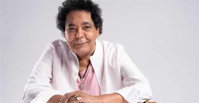 محمد منير يستعد لطرح أغنية «بين البينين»  