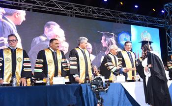 محافظ مطروح يؤكد أهمية المنح الدراسية للطلاب والمشاركة المجتمعية للارتقاء بمنظومة الزراعة