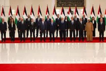 قرار الخارجية الأمريكية بإلغاء تأشيرات أعضاء السلطة الفلسطينية تصعيد جديد