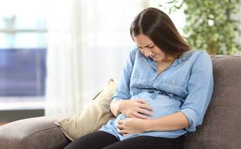 الفرق بين علامات الولادة المبكرة والمخاض الكاذب