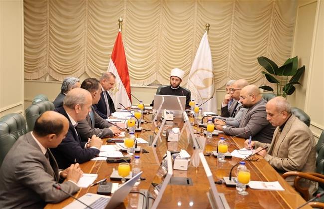 وزير الأوقاف يستقبل رئيسي صندوق التنمية الحضرية وهيئة الأوقاف لبحث التعاون المشترك