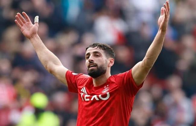 تمهيدًا للانضمام إلى الزمالك.. عدي الدباغ يخضع للكشف الطبي في القاهرة