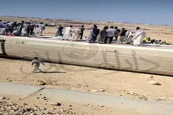 الدفع بأوناش وسيارات الإسعاف لموقع حادث قطار مطروح
