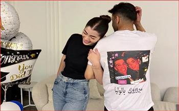 هشام جمال يهنئ زوجته ليلى أحمد زاهر بعيد ميلادها
