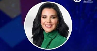 جاسمين طه زكي تقدّم حفل افتتاح  القاهرة  للمسرح التجريبي