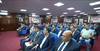 الداخلية تعقد اجتماع مع كبار التجار لبحث طرح مستلزمات المدارس بأسعار مخفضة   