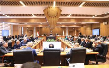 وزير التعليم العالي يوجه بالاستعداد المبكر للعام الدراسي الجديد
