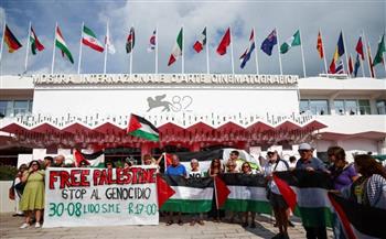 مسيرة تضامنية لفلسطين تضم الآلاف بمحيط مهرجان فينيسيا السينمائي
