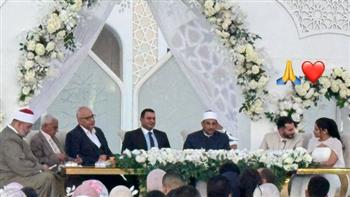 بيومي فؤاد يحتفل بعقد قران نجله في أجواء عائلية