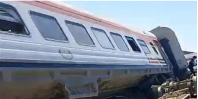 الانتهاء من معاينة موقع حادث قطار مطروح ووقف عمليات البحث عن ضحايا