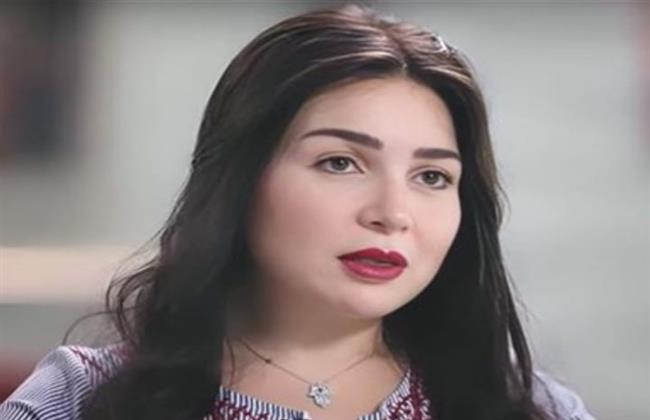 مي عز الدين تكشف أسرار علاقتها بعادل إمام ويسرا...تفاصيل