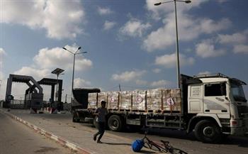الاحتلال يرفض دخول عشرات الشاحنات من المساعدات المصرية لغزة
