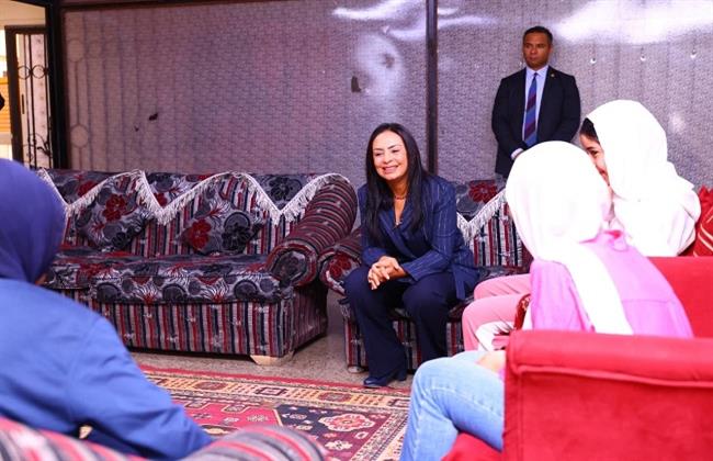 وزيرة التضامن تجري زيارة مفاجئة لجمعية السيدة نفيسة لرعاية اليتيمات والمسنات بحلوان