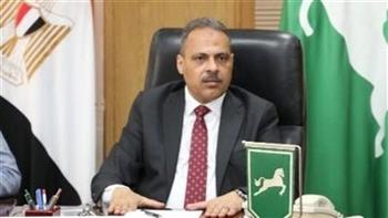 محافظ الشرقية: مركز التدريب وتنمية الموارد البشرية له دور حيوي في تطوير كفاءة العاملين بالدولة