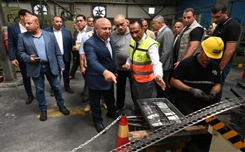 وزير الصناعة والنقل يتفقد موقع مجمع مرغم 3 الجاري إنشاؤه بالإسكندرية