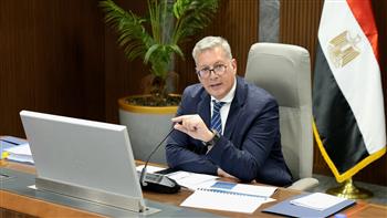 وزير البترول: التقنيات الحديثة والذكاء الاصطناعي طريقنا لزيادة الإنتاج واستغلال الحقول المتقادمة