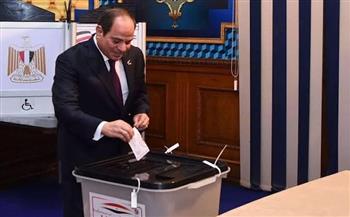 الرئيس السيسي يدلى بصوته فى انتخابات مجلس الشيوخ 2025