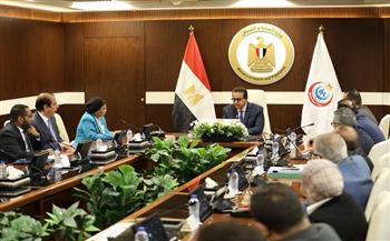 نائب رئيس الوزراء يترأس اجتماعًا دوريًا لمتابعة كفاءة تقديم الخدمات الصحية 