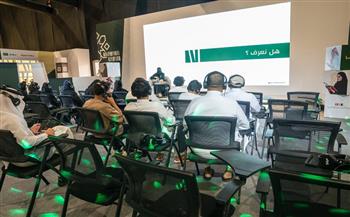 ندوة في معرض «كتاب المدينة المنورة 2025» حول المعلومات والمعرفة