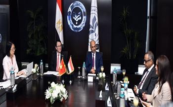 الهيئة العامة للاستثمار والمناطق الحرة تبحث تعميق التعاون الاستثماري مع حكومة فيتنام