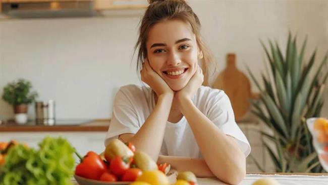 لجمالك.. اكتشفي الأطعمة التي تمنحك إشراقة طبيعية