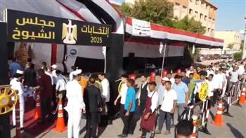 بدء العد التنازلي لإغلاق صناديق الاقتراع في اليوم الأخير من انتخابات الشيوخ