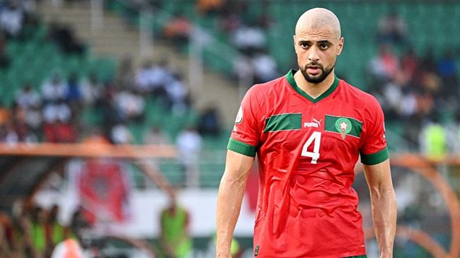 يوفنتوس وميلان ونيوم.. 3 أندية تسعى لضم المغربي "سفيان أمرابط"  