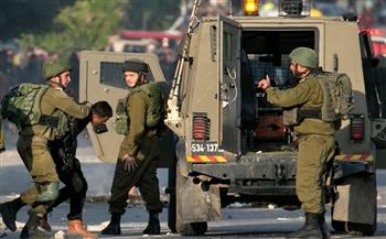 الاحتلال الإسرائيلي يعتقل 30 فلسطينيا من عدة محافظات بالضفة الغربية