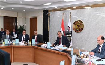 وزارة قطاع الأعمال: "القابضة للغزل" تستهدف أرباحًا لأول مرة منذ عقود.. وإيرادات متوقعة تتجاوز 19 مليار جنيه