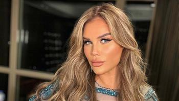 نيكول سابا تبدأ دوشة الصيف بـ«خد هنا».. ومفاجأة كل 20 يوماً